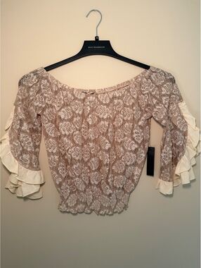 NWT sheer M top by Venus